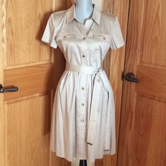 uknown Dresses & Skirts - KHAKI below the knee short sleeves dress 👗